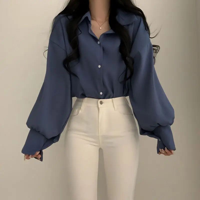 Minimalistisches Blusenshirt mit Laternenärmeln – Büro & Casual Look